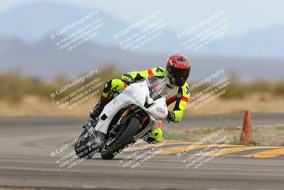 media/Jan-15-2023-SoCal Trackdays (Sun) [[c1237a034a]]/Turn 15 (1pm)/